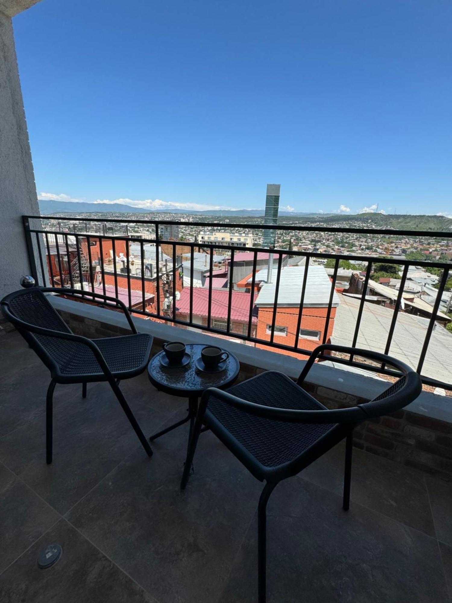 Brothers Apartments With Terrace In Old Tbilisi Eksteriør billede